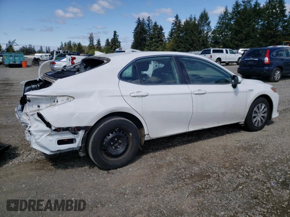2021 Toyota Camry Hybrid LE with VIN 4T1C31AK0MU563909, listed as a Copart auction lot 55063965 with 26,802 mi miles and Salvage Title. Bid and sale history available at carsss.com. Image 3.