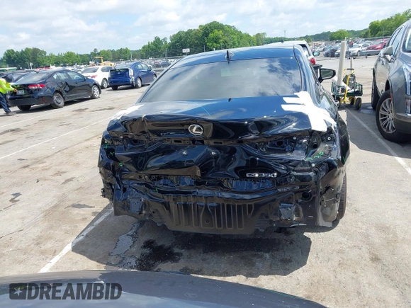 2024 Lexus ES 350 Luxury z VIN 58AEZ1B15RU180643, wystawiony jako IAAI lot #42296720 z przebiegiem 19 457 mil mil oraz . Historia ofert i sprzedaży dostępna na DreamBid. Obrazek 17.