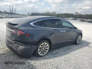 2016 Tesla Model X 70D with VIN 5YJXCBE21GF004162, listed as a Copart auction lot 47462715 with 88,593 mi miles and Salvage Title. Bid and sale history available at carsss.com. Image 3.