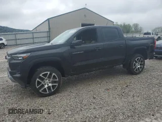 2024 Chevrolet Colorado 4WD Z71 z VIN 1GCPTDEK3R1287946, wystawiony jako Copart lot #53950765 z przebiegiem Nie podano mil oraz Szkoda całkowita • Salvage title. Historia ofert i sprzedaży dostępna na DreamBid. Obrazek 1.