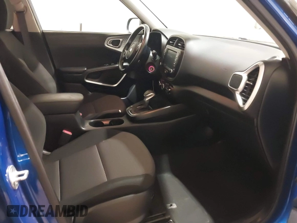 2021 Kia Soul S with VIN KNDJ23AU1M7129377, listed as a IAAI auction lot 41523428 with 44,634 mi miles and . Bid and sale history available at DreamBid. Image 5.