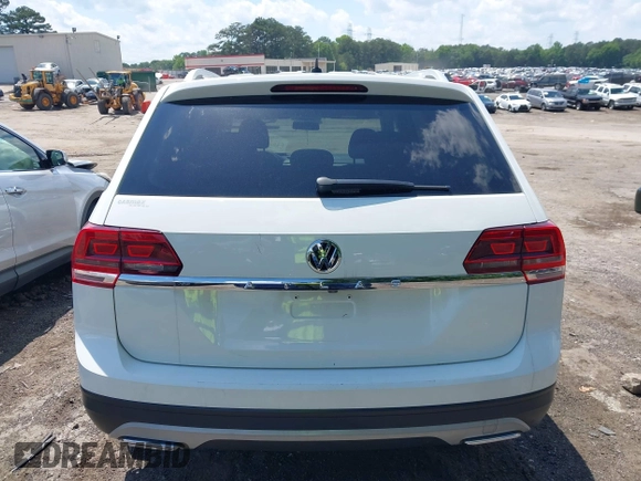 2018 Volkswagen Atlas S с VIN 1V2AP2CA6JC532528, выставлен на аукционе IAAI как лот 42264306 с пробегом 93 199 миль миль и . История ставок и продаж доступна на DreamBid. Изображение 16.
