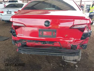 2019 Volkswagen Jetta S с VIN 3VWCB7BU3KM162248, выставлен на аукционе IAAI как лот 42238787 с пробегом 94 288 миль миль и . История ставок и продаж доступна на DreamBid. Изображение 18.