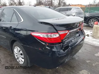2016 Toyota Camry XSE with VIN 4T1BK1FKXGU030459, listed as a IAAI auction lot 41249705 with 190,531 mi miles. Bid and sale history available at carsss.com. Image 6.