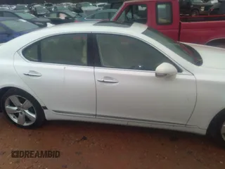 2012 Lexus LS 460 z VIN JTHBL5EF2C5108653, wystawiony jako IAAI lot #41557072 z przebiegiem 122 568 mil mil oraz . Historia ofert i sprzedaży dostępna na DreamBid. Obrazek 13.