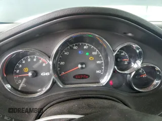 2008 Pontiac G6 1SV Value Leader z VIN 1G2ZF57BX84257802, wystawiony jako Copart lot #57128325 z przebiegiem 106 349 mil mil oraz Szkoda całkowita • Salvage title. Historia ofert i sprzedaży dostępna na DreamBid. Obrazek 9.
