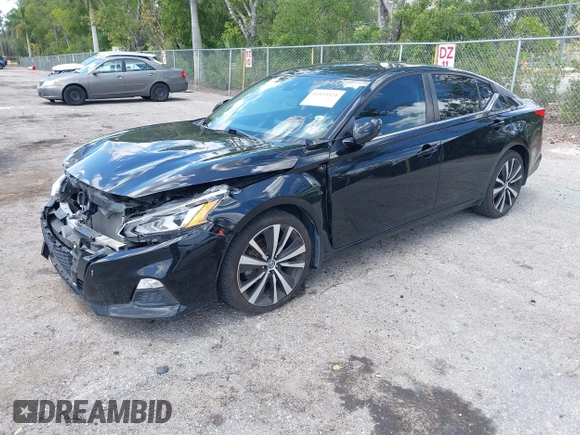 2020 Nissan Altima SR with VIN 1N4BL4CV5LC186805, listed as a IAAI auction lot 41933524 with 59,050 mi miles and . Bid and sale history available at carsss.com. Image 21.