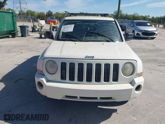 2007 Jeep Patriot Sport with VIN 1J8FT28W07D363173, listed as a IAAI auction lot 41791711 with 117,446 mi miles and . Bid and sale history available at DreamBid. Image 6.