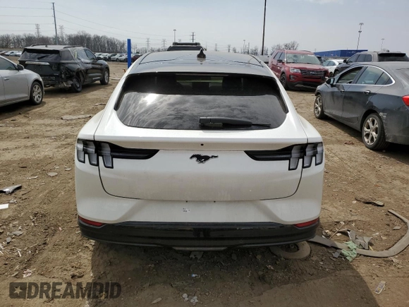2023 Ford Mustang Mach-E Premium z VIN 3FMTK3SU0PMB07724, wystawiony jako Copart lot #53425525 z przebiegiem 7225 mil mil oraz Tytuł czysty. Historia ofert i sprzedaży dostępna na DreamBid. Obrazek 6.