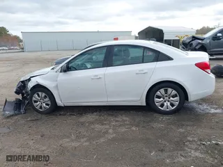 2013 Chevrolet Cruze LS with VIN 1G1PA5SHXD7220764, listed as a IAAI auction lot 40736688 with 100,969 mi miles. Bid and sale history available at carsss.com. Image 14.