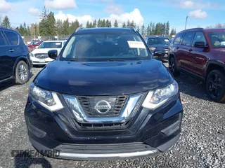 2017 Nissan Rogue SL with VIN JN8AT2MT6HW402601, listed as a IAAI auction lot 41711670 with 87,057 mi miles and . Bid and sale history available at DreamBid. Image 13.