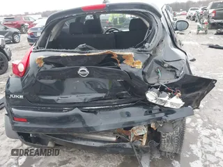 2011 Nissan Juke SL with VIN JN8AF5MV5BT018344, listed as a IAAI auction lot 41214454 with 153,110 mi miles. Bid and sale history available at carsss.com. Image 6.