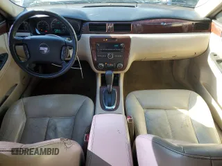2006 Chevrolet Impala SS with VIN 2G1WD58CX69268362, listed as a Copart auction lot 43990915 with 195,921 mi miles and Salvage Title. Bid and sale history available at DreamBid. Image 8.