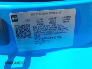 2023 Chevrolet Corvette 2LT z VIN 1G1YB2D49P5131567, wystawiony jako IAAI lot #42005964 z przebiegiem Nie podano mil oraz . Historia ofert i sprzedaży dostępna na DreamBid. Obrazek 9.