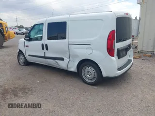 2022 Ram ProMaster City Cargo Tradesman с VIN ZFBHRFABXN6Y49104, выставлен на аукционе IAAI как лот 42477821 с пробегом 35 520 миль миль и . История ставок и продаж доступна на DreamBid. Изображение 3.