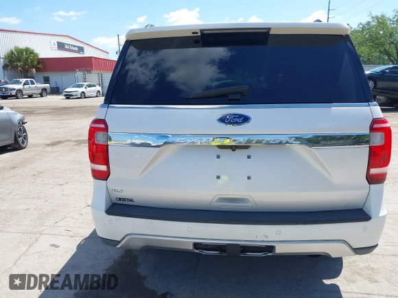 2019 Ford Expedition XLT with VIN 1FMJU1HT3KEA10827, listed as a IAAI auction lot 42016508 with 83,286 mi miles. Bid and sale history available at carsss.com. Image 16.
