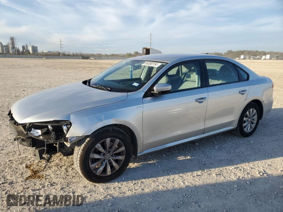 2014 Volkswagen Passat S with VIN 1VWAS7A30EC120934, listed as a Copart auction lot 86300754 with 91,176 mi miles and Salvage Title. Bid and sale history available at carsss.com. Image 1.