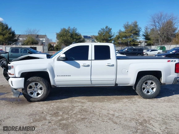 2018 Chevrolet Silverado 1500 LT with VIN 1GCVKREC5JZ350034, listed as a IAAI auction lot 41649277 with 112,673 mi miles. Bid and sale history available at carsss.com. Image 14.