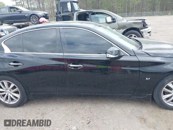 2015 Infiniti Q50 Premium with VIN JN1BV7AR1FM417342, listed as a IAAI auction lot 41887007 with 116,026 mi miles. Bid and sale history available at carsss.com. Image 13.