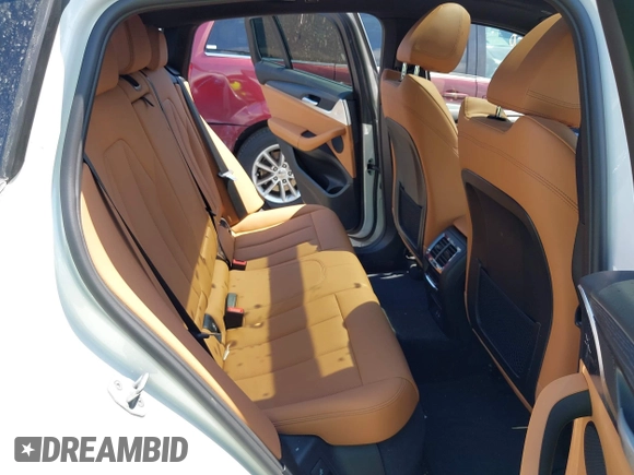 2025 BMW X4 xDrive30i with VIN 5UX33DT03S9X59312, listed as a IAAI auction lot 42531616 with 8,189 mi miles and . Bid and sale history available at DreamBid. Image 8.