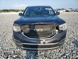 2019 GMC Acadia SLE z VIN 1GKKNKLA7KZ110637, wystawiony jako Copart lot #56293205 z przebiegiem 132 117 mil mil oraz Nie do naprawy • Non repairable. Historia ofert i sprzedaży dostępna na DreamBid. Obrazek 5.