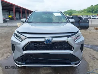 2021 Toyota RAV4 SE with VIN JTMAB3FV9MD055340, listed as a IAAI auction lot 42278024 with 42,040 mi miles and . Bid and sale history available at DreamBid. Image 18.