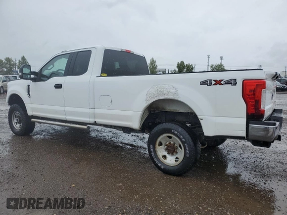 2017 Ford F-350 XL with VIN 1FT8X3B69HED22166, listed as a Copart auction lot 65051355 with 260,728 mi miles and Salvage title. Bid and sale history available at DreamBid. Image 2.