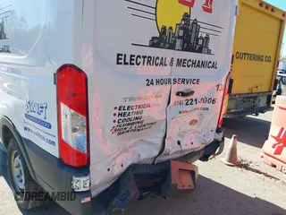 2018 Ford Transit with VIN 1FTYR1CM2JKB28906, listed as a IAAI auction lot 40822222 with 130,094 mi miles and . Bid and sale history available at DreamBid. Image 6.