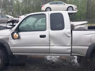 2004 Toyota Tacoma with VIN 5TEWN72N04Z430419, listed as a IAAI auction lot 41982507 with 191,802 mi miles and . Bid and sale history available at DreamBid. Image 12.
