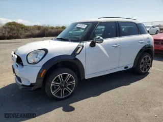 2013 MINI Cooper Countryman with VIN WMWZB3C55DWM07757, listed as a Copart auction lot 44815875 with 63,318 mi miles and Salvage Title. Bid and sale history available at carsss.com. Image 1.