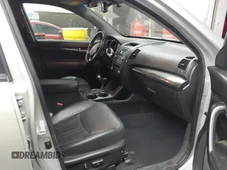 2012 Kia Sorento EX with VIN 5XYKU4A20CG290324, listed as a IAAI auction lot 41703467 with 132,168 mi miles. Bid and sale history available at carsss.com. Image 5.