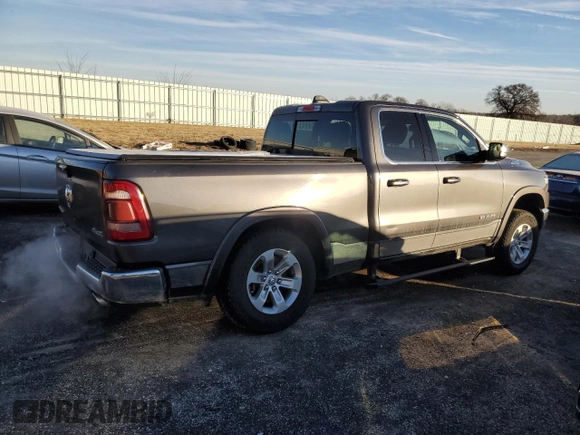 2019 Ram 1500 Laramie with VIN 1C6SRFDT9KN777070, listed as a Copart auction lot 87887465 with 68,480 mi miles and Salvage Title. Bid and sale history available at carsss.com. Image 3.