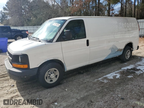 2014 Chevrolet Express Cargo Van with VIN 1GCWGGBA3E1210372, listed as a Copart auction lot 42110205 with 124,309 mi miles and Clean Title. Bid and sale history available at carsss.com. Image 1.