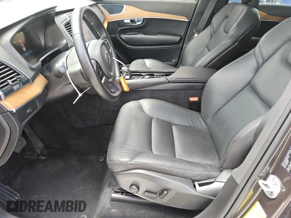 2024 Volvo XC90 with VIN YV4062PK9R1164871, listed as a Copart auction lot 55235605 with 56,515 mi miles and Clean title. Bid and sale history available at DreamBid. Image 7.