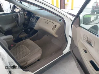 1998 Honda Accord LX with VIN 1HGCG5640WA004358, listed as a IAAI auction lot 42643808 with Not provided miles and . Bid and sale history available at DreamBid. Image 5.
