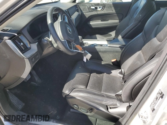 2021 Volvo XC60 Inscription с VIN YV4102DLXM1804209, выставлен на аукционе Copart как лот 49292275 с пробегом 27 791 миль миль и Списание • Salvage title. История ставок и продаж доступна на DreamBid. Изображение 7.