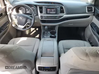 2015 Toyota Highlander LE z VIN 5TDZARFH1FS015053, wystawiony jako Copart lot #58525915 z przebiegiem 182 304 mil mil oraz Szkoda całkowita • Salvage title. Historia ofert i sprzedaży dostępna na DreamBid. Obrazek 8.