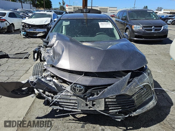 2023 Toyota Camry LE z VIN 4T1R11AKXPU764124, wystawiony jako Copart lot #47268875 z przebiegiem 37 406 mil mil oraz Szkoda całkowita • Salvage title. Historia ofert i sprzedaży dostępna na DreamBid. Obrazek 5.