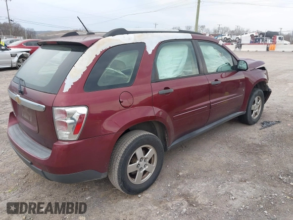 2009 Chevrolet Equinox LS with VIN 2CNDL13F296213742, listed as a IAAI auction lot 41725711 with 194,684 mi miles. Bid and sale history available at carsss.com. Image 4.