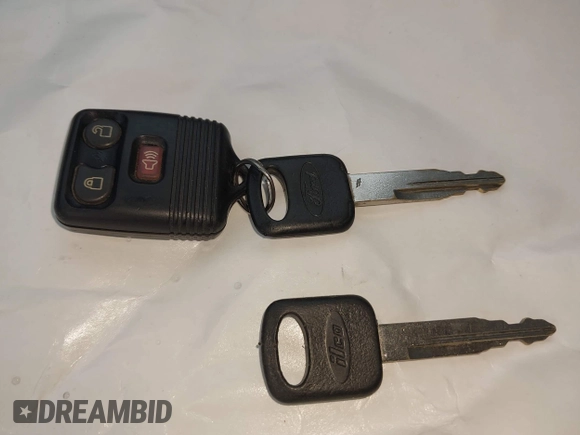 2010 Ford Econoline Passenger XL с VIN 1FBNE3BL6ADA30909, выставлен на аукционе IAAI как лот 42383904 с пробегом 284 194 миль миль и . История ставок и продаж доступна на DreamBid. Изображение 11.