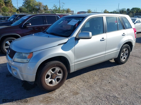 2007 Suzuki Grand Vitara with VIN JS3TE941974203334, listed as a IAAI auction lot 41826089 with 84,104 mi miles. Bid and sale history available at carsss.com. Image 2.