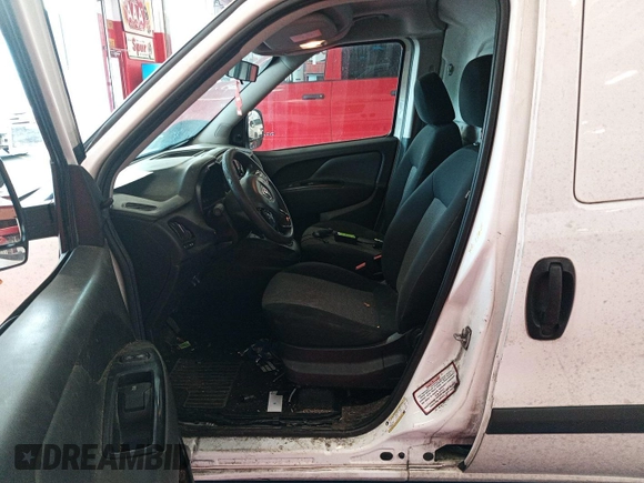 2019 Ram ProMaster City Cargo Tradesman z VIN ZFBHRFAB6K6M61931, wystawiony jako IAAI lot #42570041 z przebiegiem 152 309 mil mil oraz . Historia ofert i sprzedaży dostępna na DreamBid. Obrazek 21.