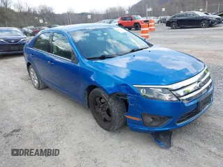 2011 Ford Fusion SE with VIN 3FAHP0HA9BR126524, listed as a IAAI auction lot 41912289 with 146,945 mi miles. Bid and sale history available at carsss.com. Image 1.
