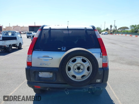2006 Honda CR-V LX z VIN JHLRD78506C015631, wystawiony jako IAAI lot #41978437 z przebiegiem 109 528 mil mil oraz . Historia ofert i sprzedaży dostępna na DreamBid. Obrazek 17.