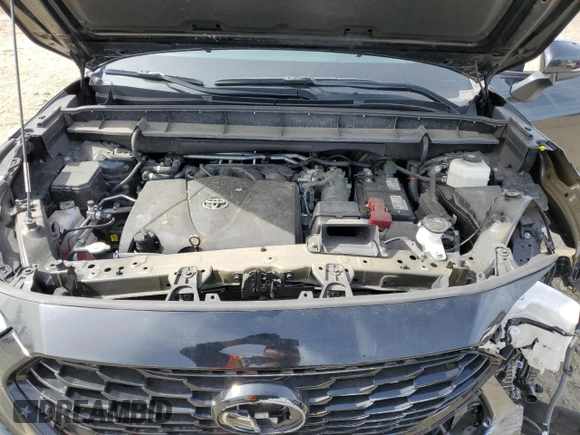 2022 Toyota Highlander XSE with VIN 5TDLZRBH1NS187893, listed as a Copart auction lot 49720015 with 28,832 mi miles and Salvage title. Bid and sale history available at DreamBid. Image 12.