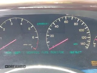 2003 Cadillac DeVille DTS z VIN 1G6KF57943U114611, wystawiony jako IAAI lot #41661350 z przebiegiem 160 762 mil mil oraz . Historia ofert i sprzedaży dostępna na DreamBid. Obrazek 7.