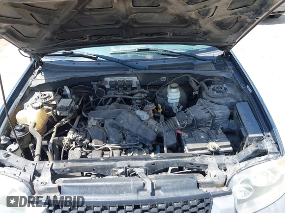 2006 Ford Escape XLT with VIN 1FMYU03156KA28848, listed as a IAAI auction lot 42670534 with 240,890 mi miles and . Bid and sale history available at DreamBid. Image 10.