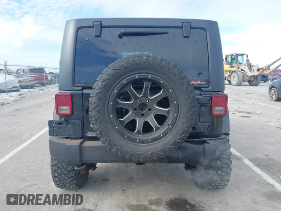 2017 Jeep Wrangler Unlimited Sport with VIN 1C4BJWDG1HL733474, listed as a IAAI auction lot 41395245 with 275,871 mi miles. Bid and sale history available at carsss.com. Image 17.