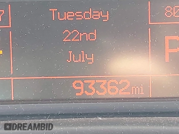 2017 FIAT 500L Trekking with VIN ZFBCFADH6HZ040109, listed as a IAAI auction lot 42770787 with 93,362 mi miles and . Bid and sale history available at DreamBid. Image 15.
