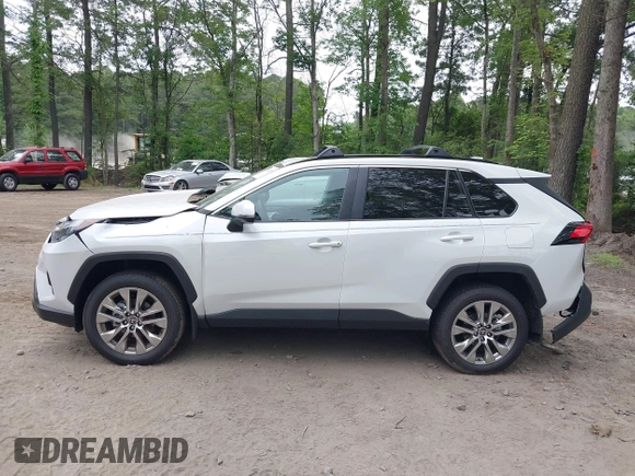 2025 Toyota RAV4 XLE Premium with VIN 2T3A1RFV9SW532080, listed as a IAAI auction lot 42420248 with 323 mi miles and . Bid and sale history available at DreamBid. Image 14.
